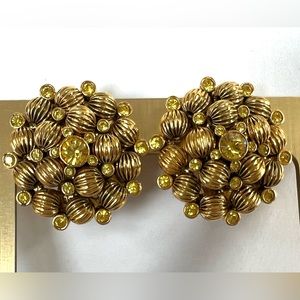Joan Rivers vintage textured bead & topaz crystals clip on gold tone earrings